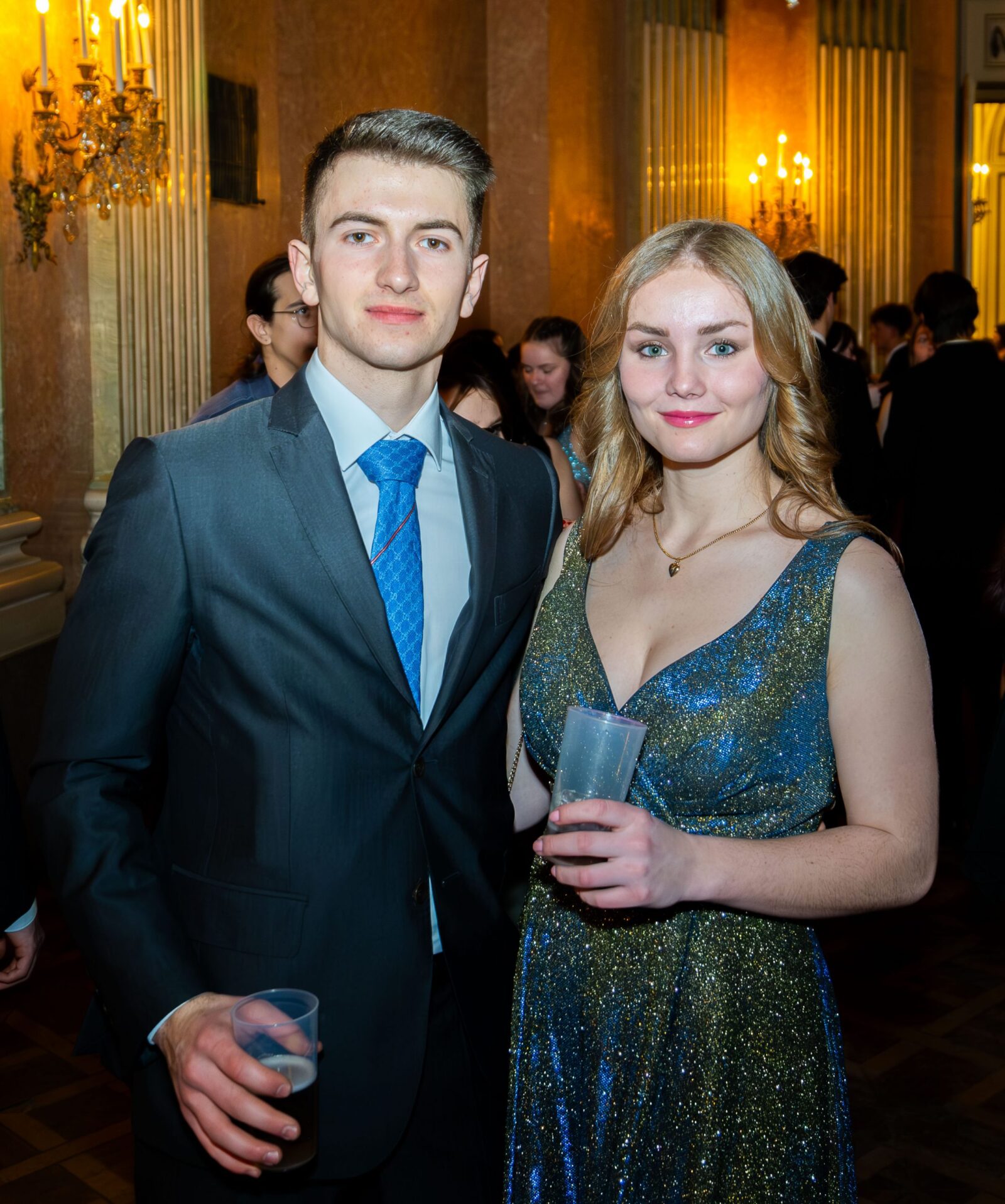 Red Carpet-Schulball Red Carpet-Schulball